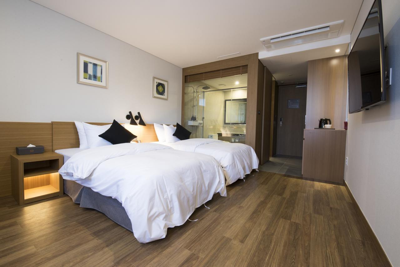 Mate Hotel Phadzsu Kültér fotó